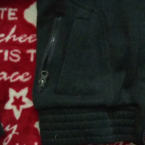 Jacket - Picture 2 of 4